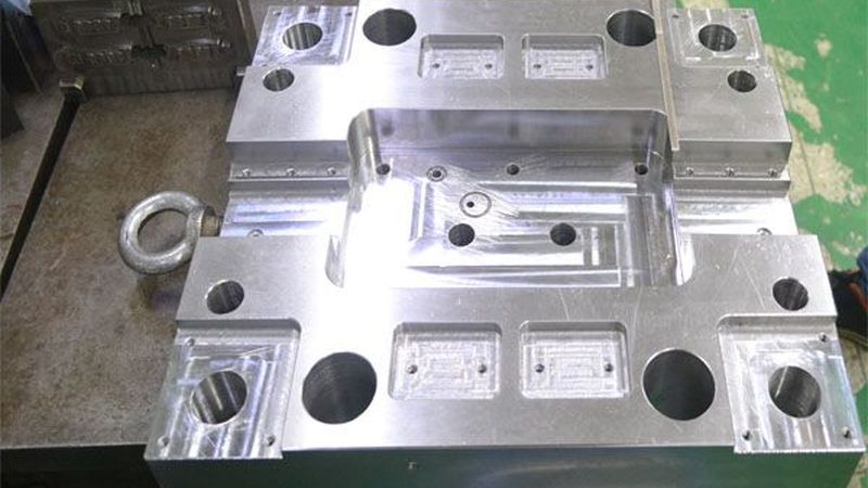 硅胶模具定制流程解析：关键步骤与注意事项**