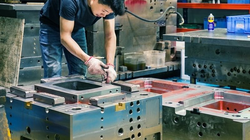 汽车配件模具：揭秘其制造工艺与选择要点**